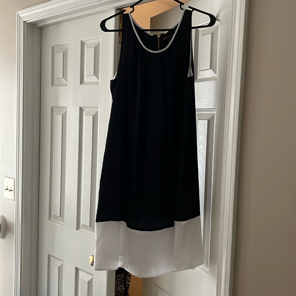 Dana Buchman sleeveless dress.